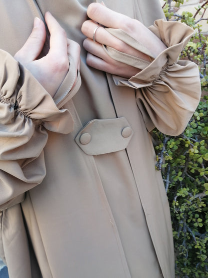 Un Sublime Hijabe Ellegant Et Chic.